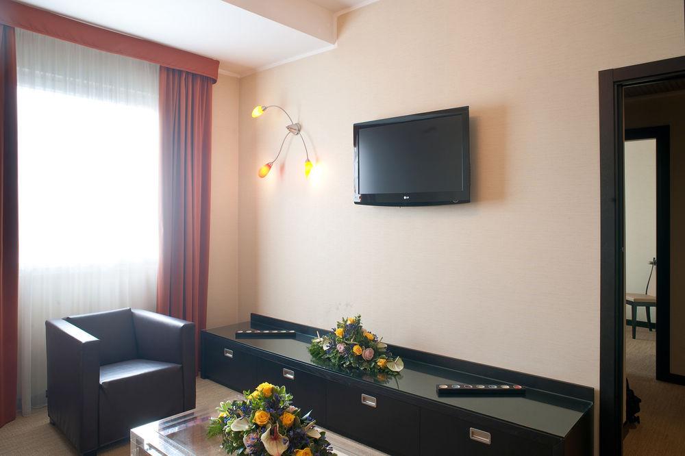Hotel San Pietro Verona Esterno foto