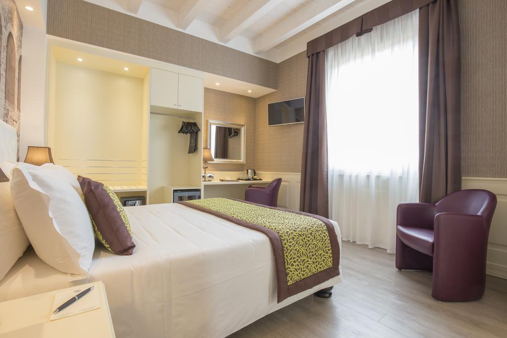 Hotel San Pietro Verona Esterno foto