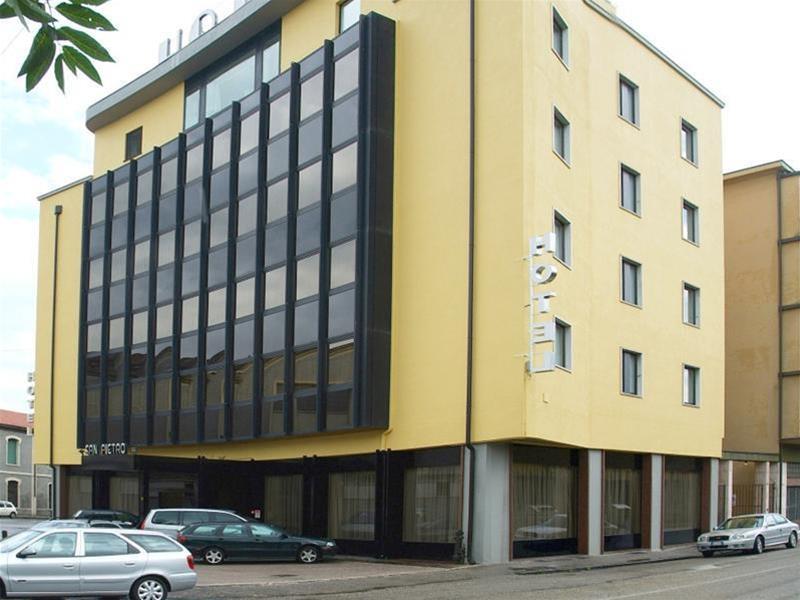 Hotel San Pietro Verona Esterno foto